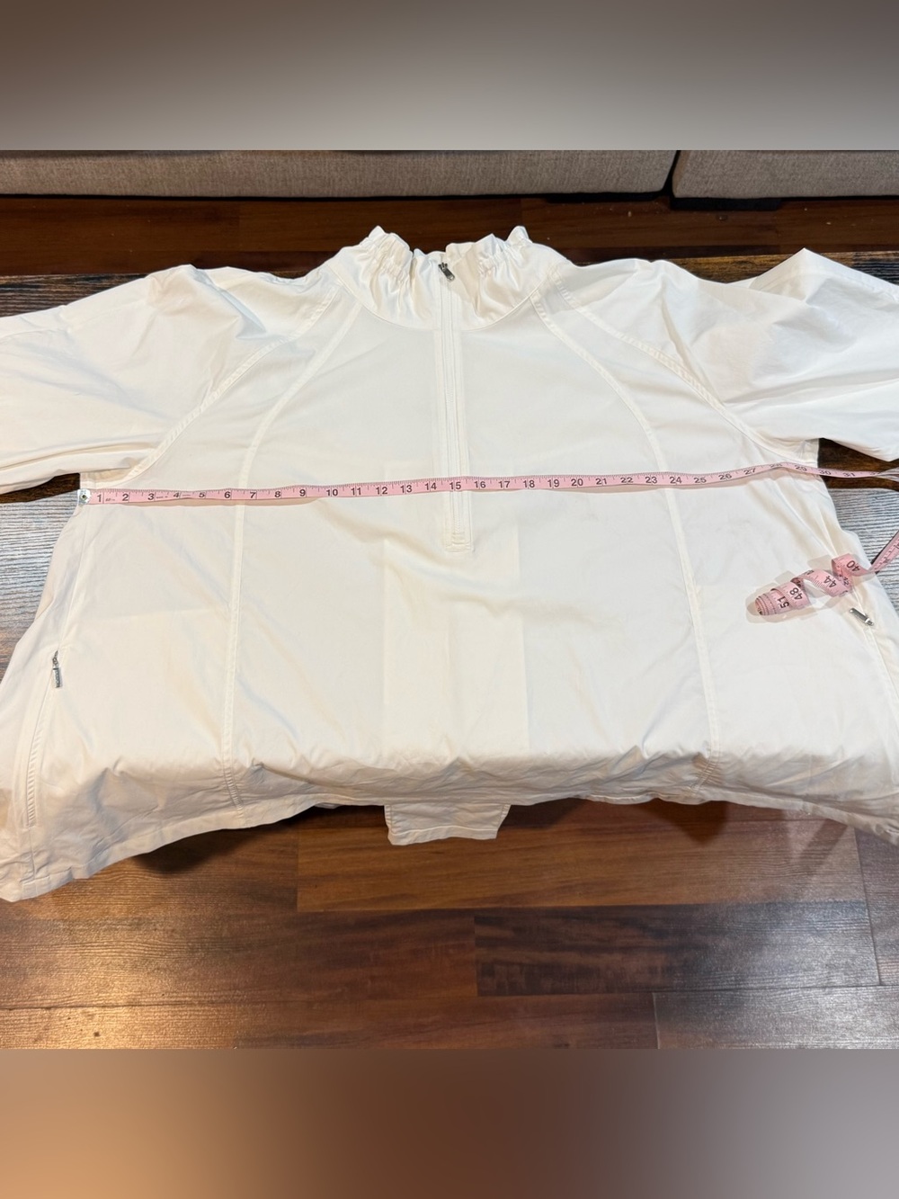 Athleta Women’s 2X White Half Zip Windbreaker Jacket Lightweight Athleisure Run - Picture 4 of 6